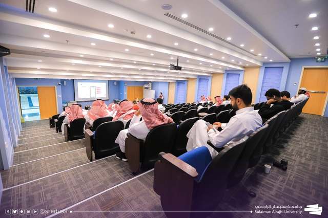 مبنى تعليمي