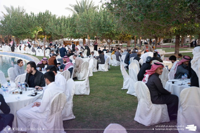 جامعة سليمان الراجحي تنظم إفطارًا رمضانيًا لمنسوبيها